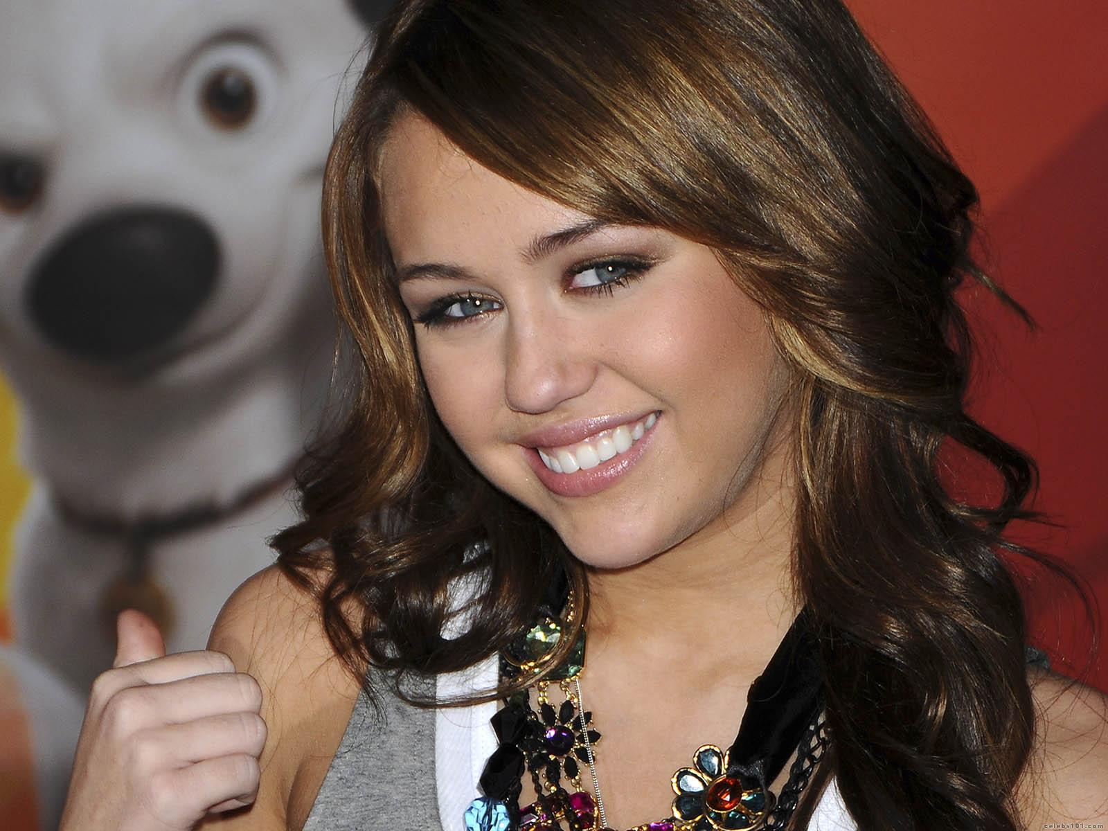Miley_Cyrus_Hannah_Montana_Wallpaper