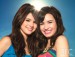 Selena-Gomez-and-Demi-Lovato-selena-gomez-and-demi-lovato-8431779-600-452